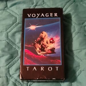 Voyager Tarot by James Wanless, 78 card tarot deck with companion guidebook‎ Box